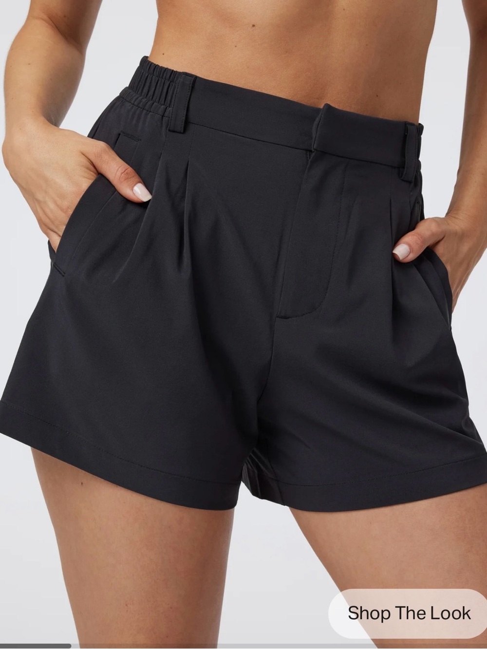 Vuori Black Women's trouser shorts with elastic waist